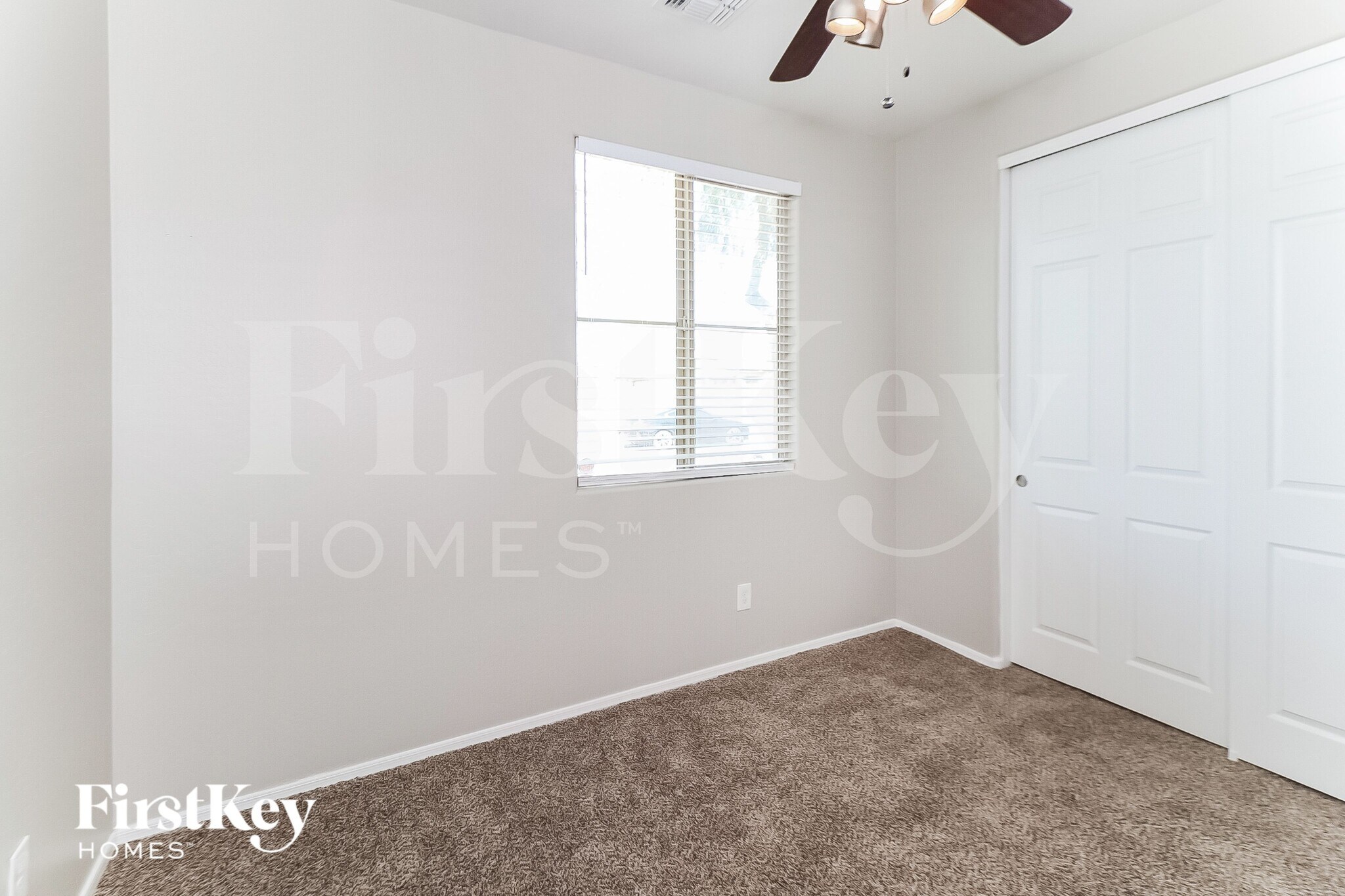 Building Photo - 5027 W St Catherine Ave