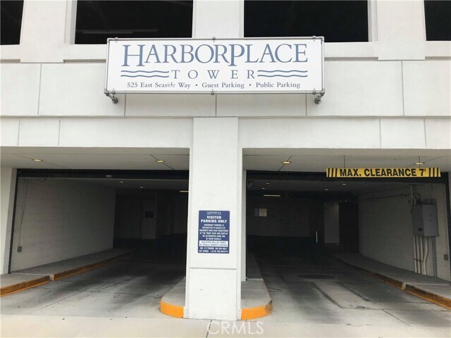 Building Photo - 525 E Seaside Way