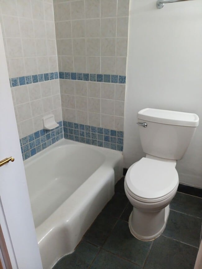 Building Photo - Stunning 3-bedroom, 2-bathroom home! Comin...