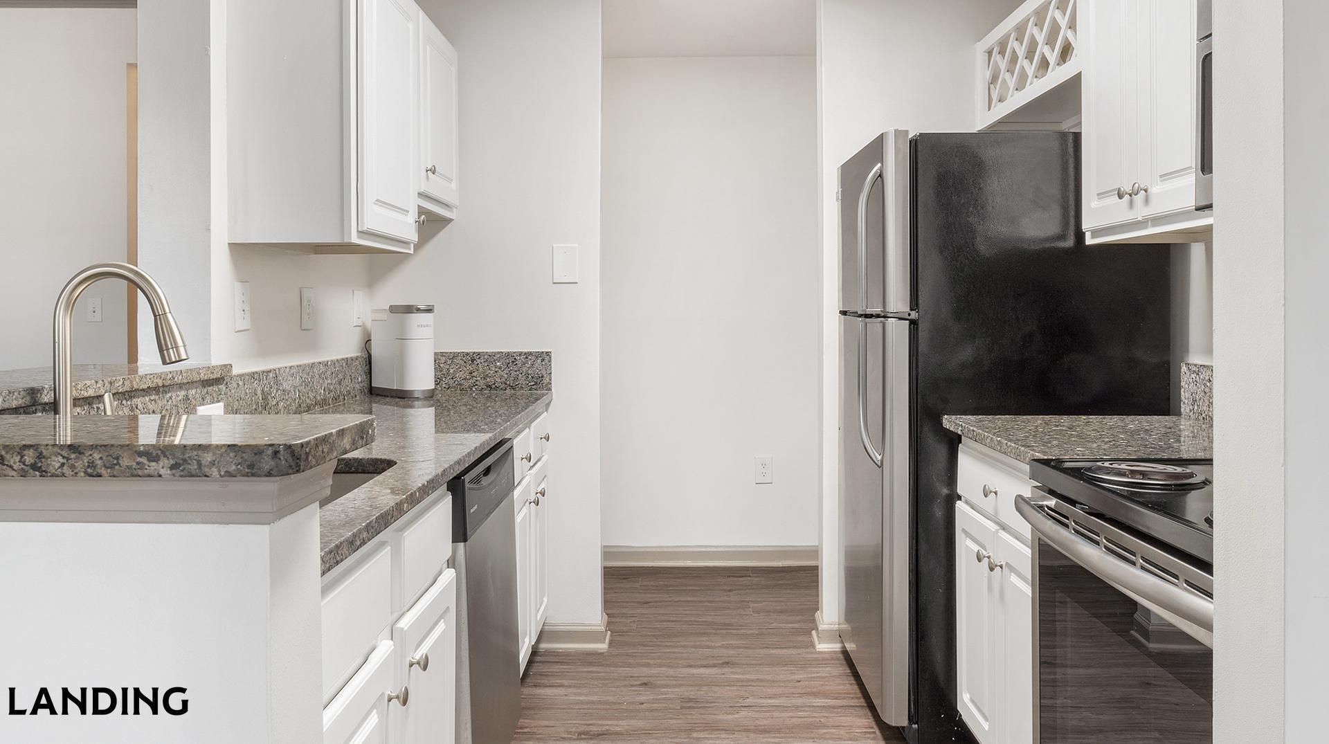 Building Photo - 2000 Monroe Pl NE