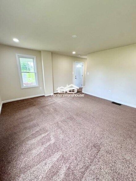 Building Photo - 3610 Carrollton Rd
