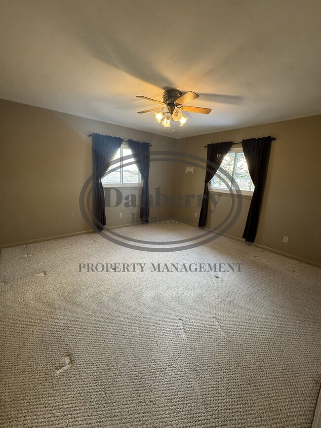 Building Photo - 4258 Co Rd 140