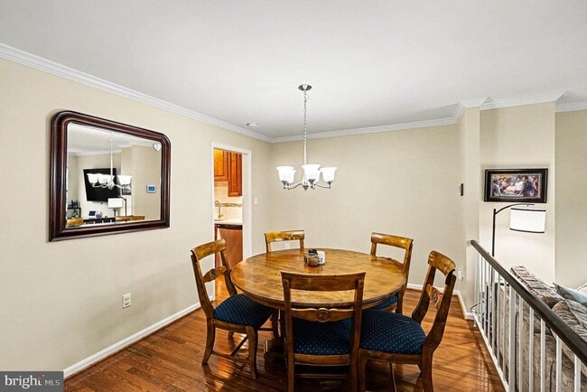 Building Photo - 7468 Brighouse Ct