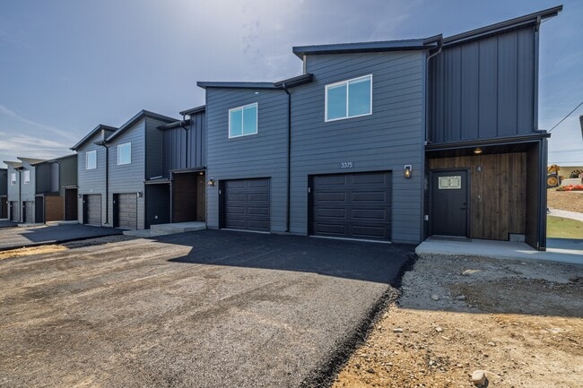 Building Photo - 3391 Crosswind Ct