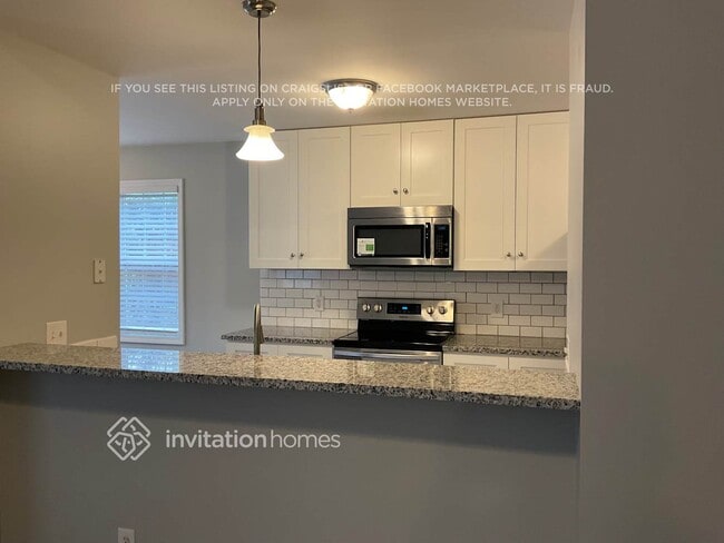 Building Photo - 1008 Bren Village Ct