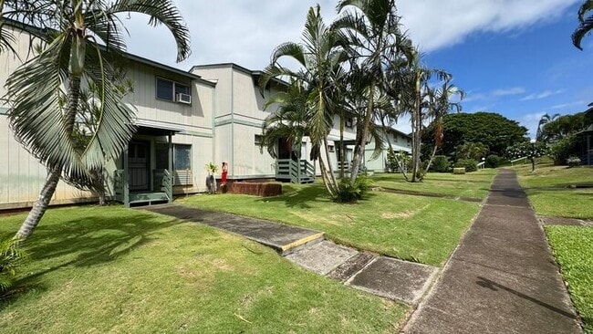 Building Photo - 98-801 B Noelani St