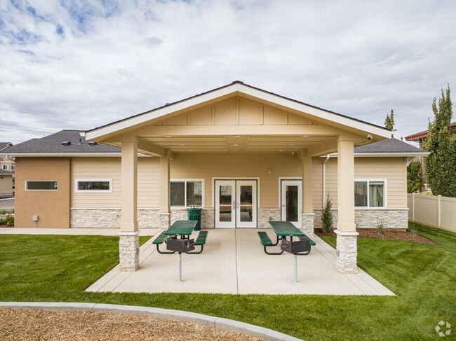 Building Photo - 4617 Lexington Sky Lane-304