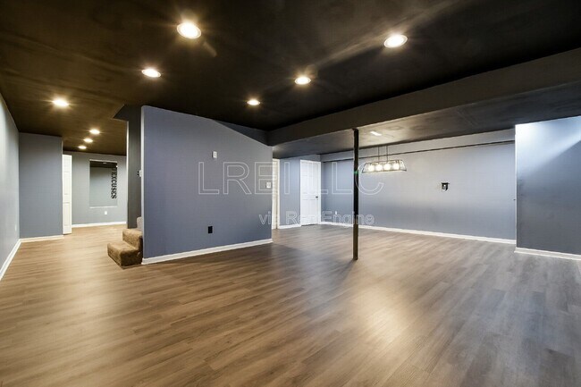 Building Photo - 6202 Aroxie Ct
