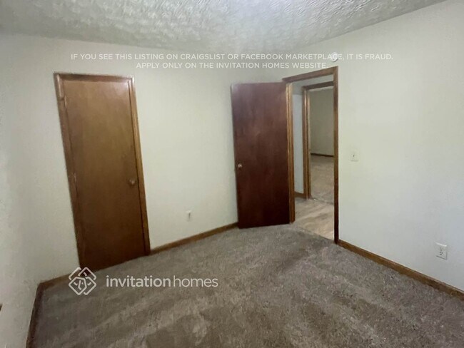 Building Photo - 202 Valley Brook Dr