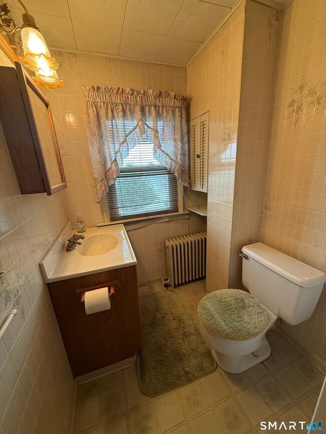 Building Photo - 59 Addison St