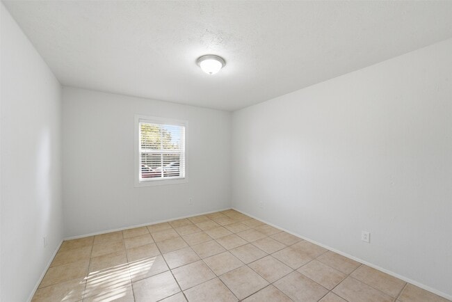 Building Photo - 16722 Moary Firth Dr