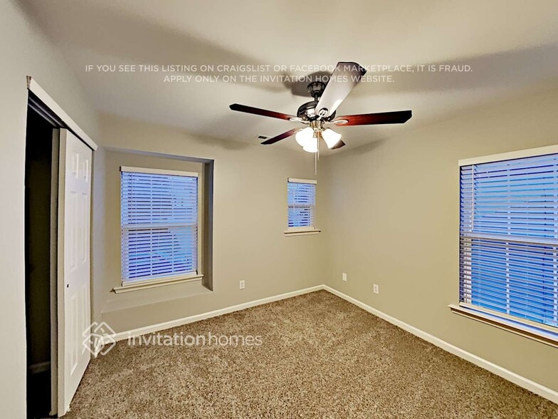 Building Photo - 4396 Stone Mountain Dr