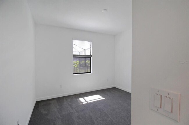 Building Photo - 15238 Serene Shores Loop