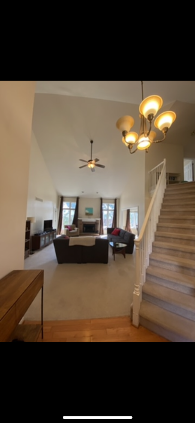 Building Photo - 2914 Leslie Park Cir