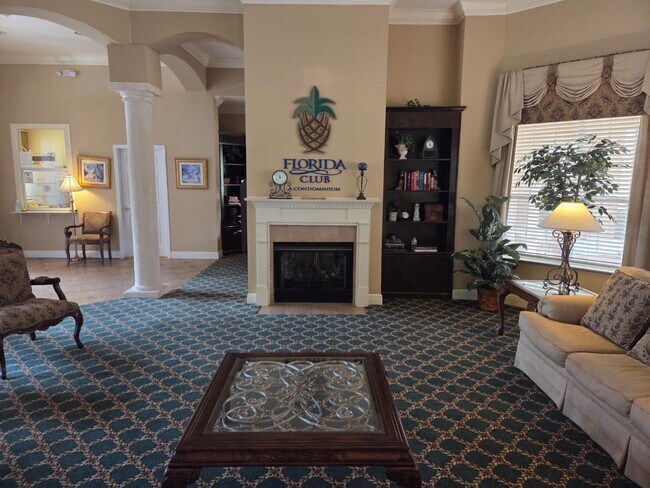 Building Photo - 520 Florida Club Blvd