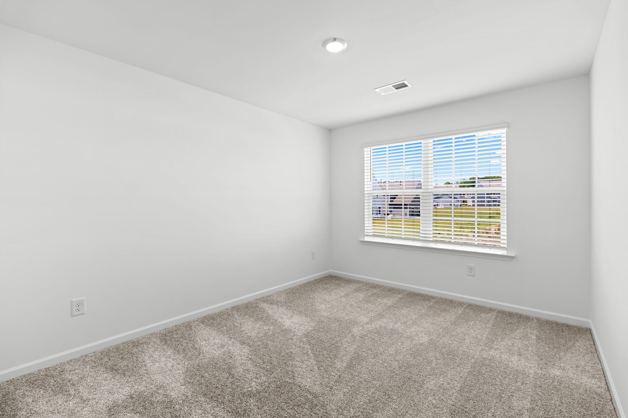 Building Photo - 615 Blaire Ridge Way