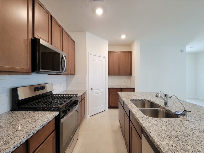 Building Photo - 2809 Cordova Hl Dr