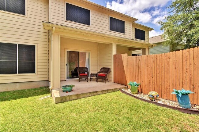 Building Photo - 7500 Shadowridge Run