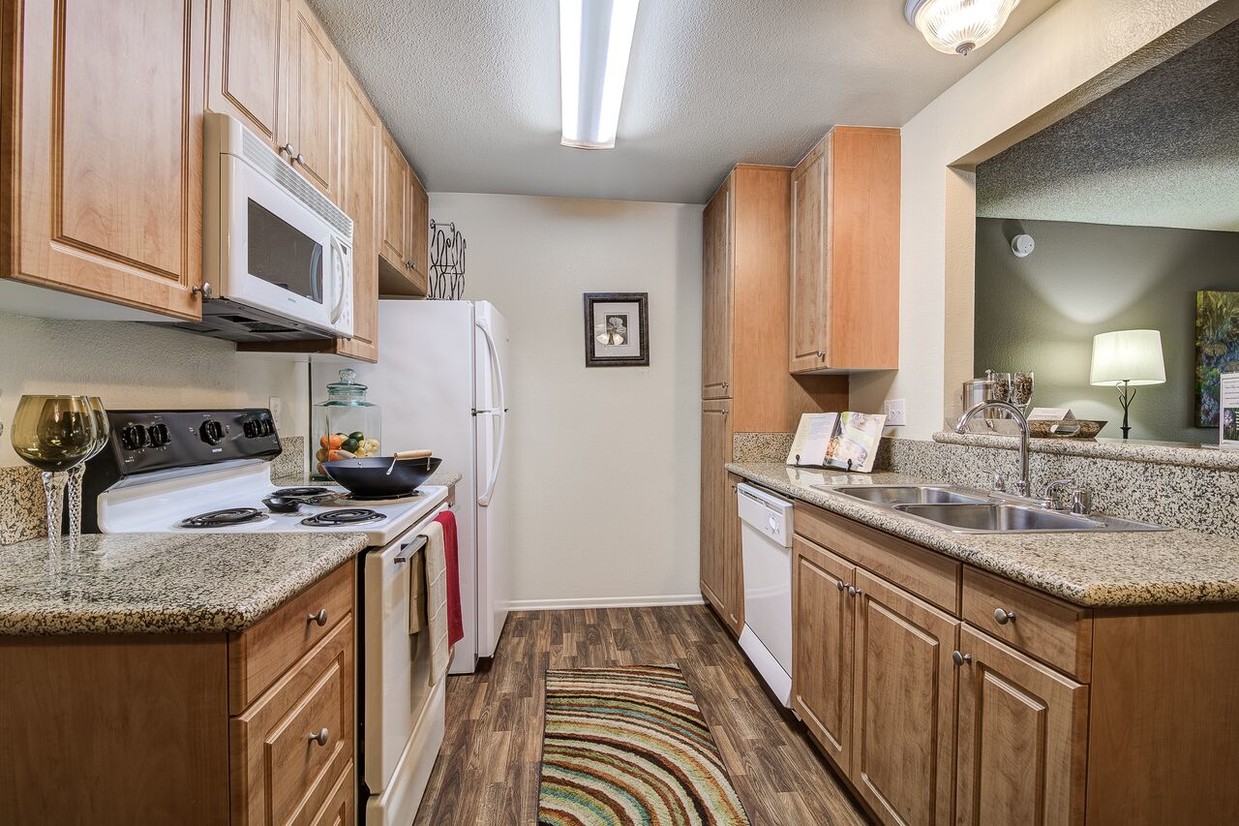 Parkewood Village Anaheim Ca Apartment Finder