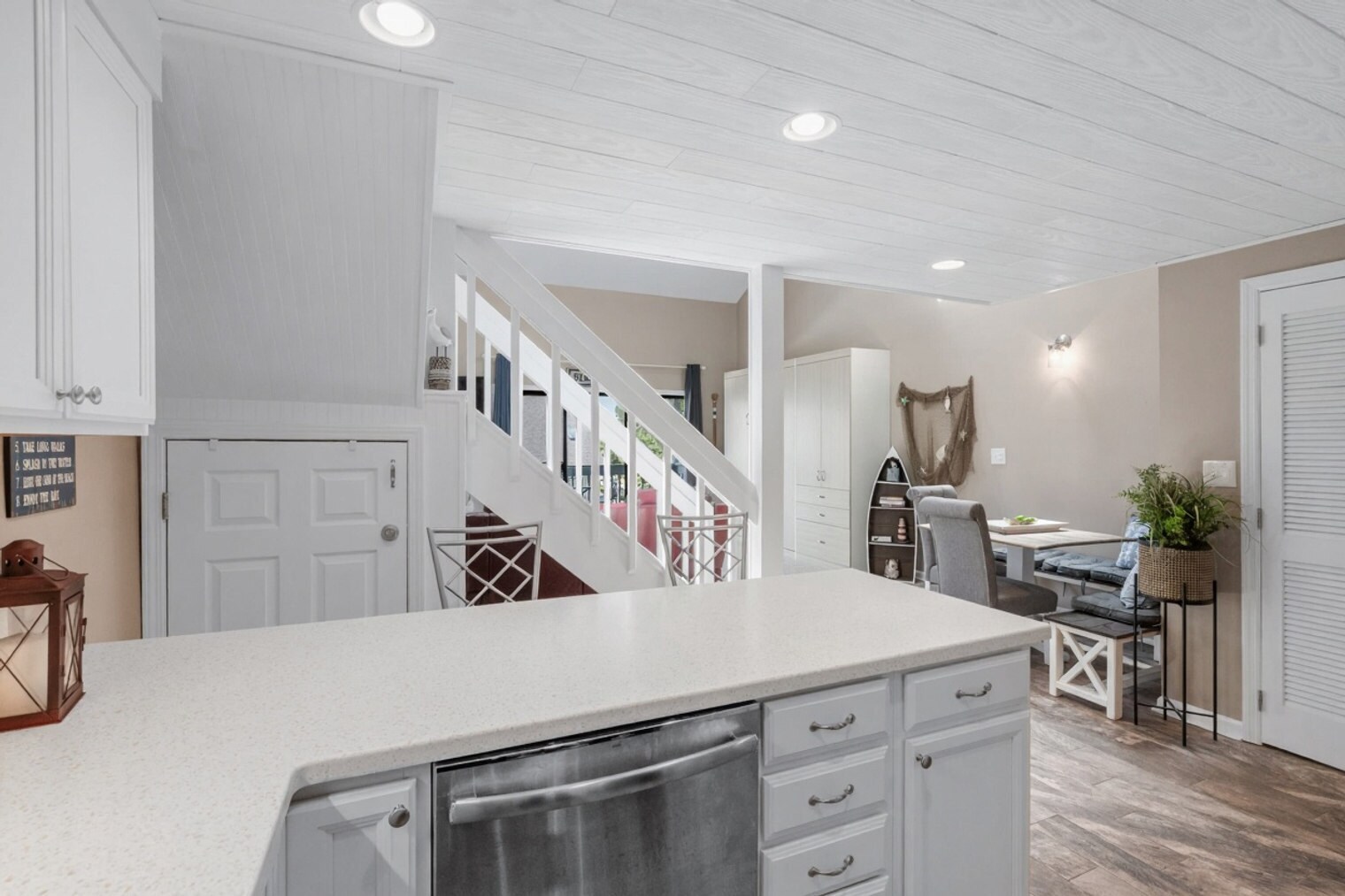 Building Photo - 1880 Auburn Ln