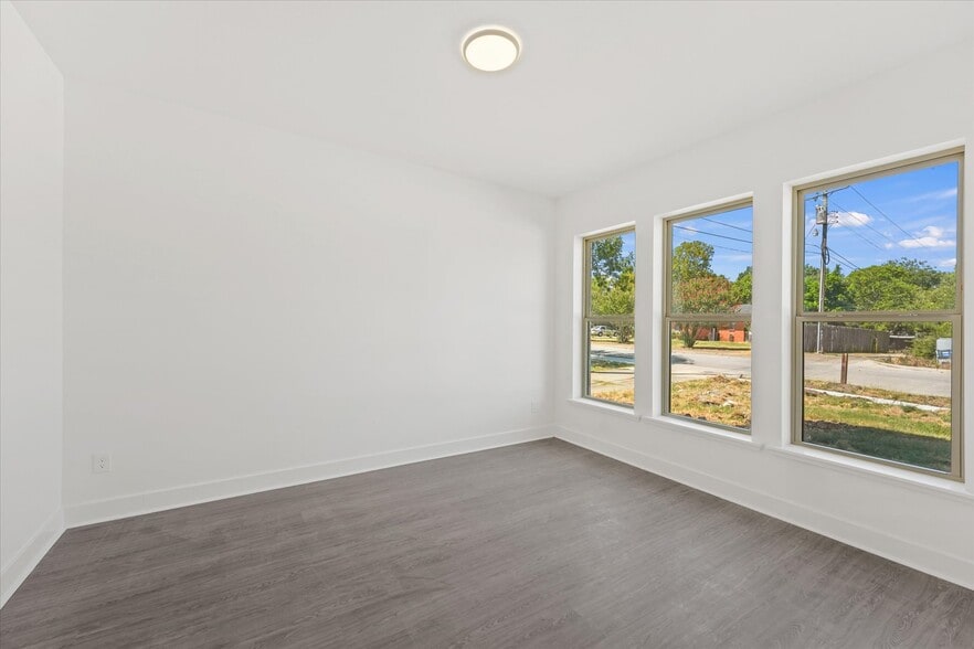 Building Photo - 3763 Wenatche Dr