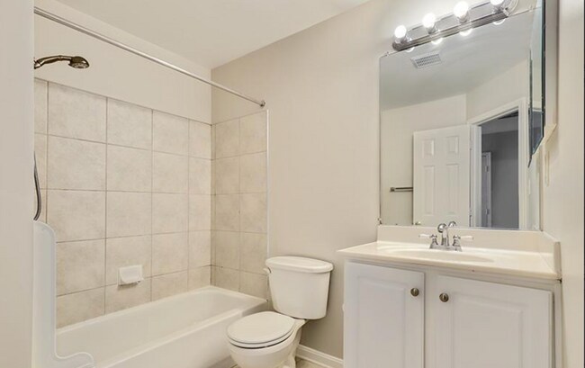 Building Photo - 2057 Pieris Ct