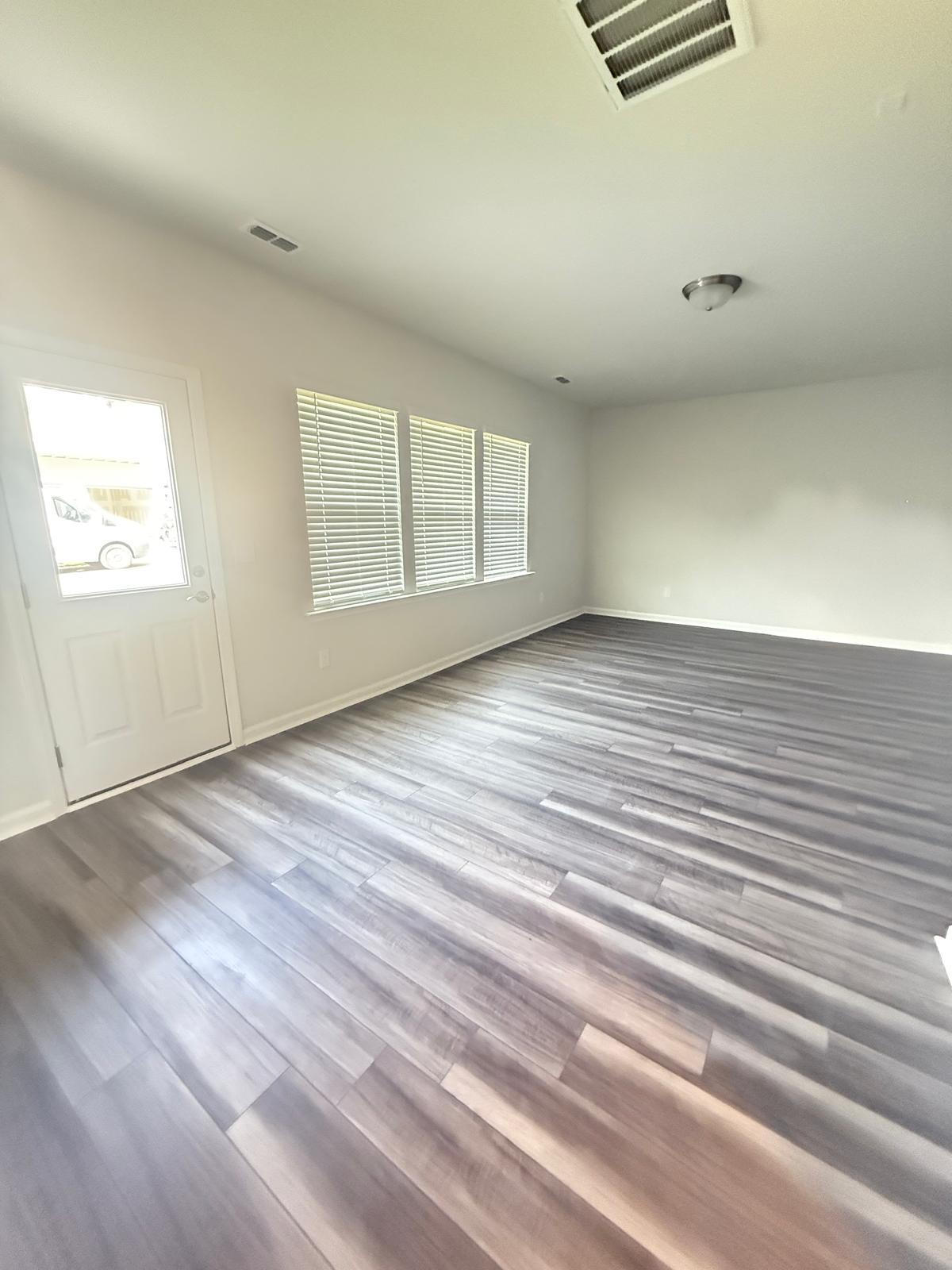Building Photo - 794 Larkspur Bowl Way
