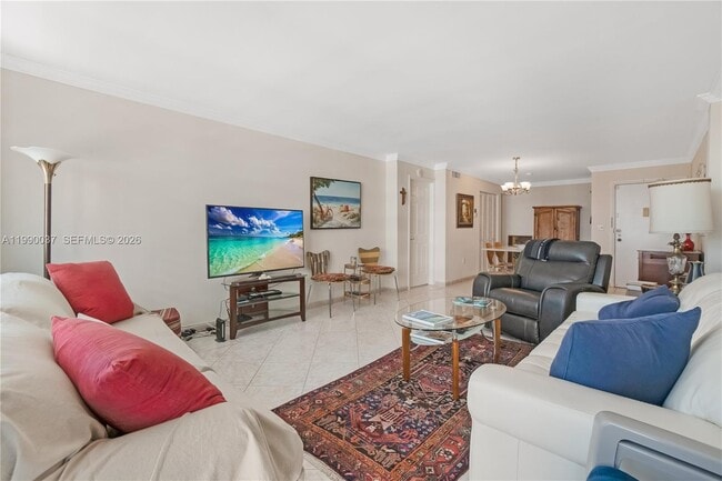 Building Photo - 245 18th St