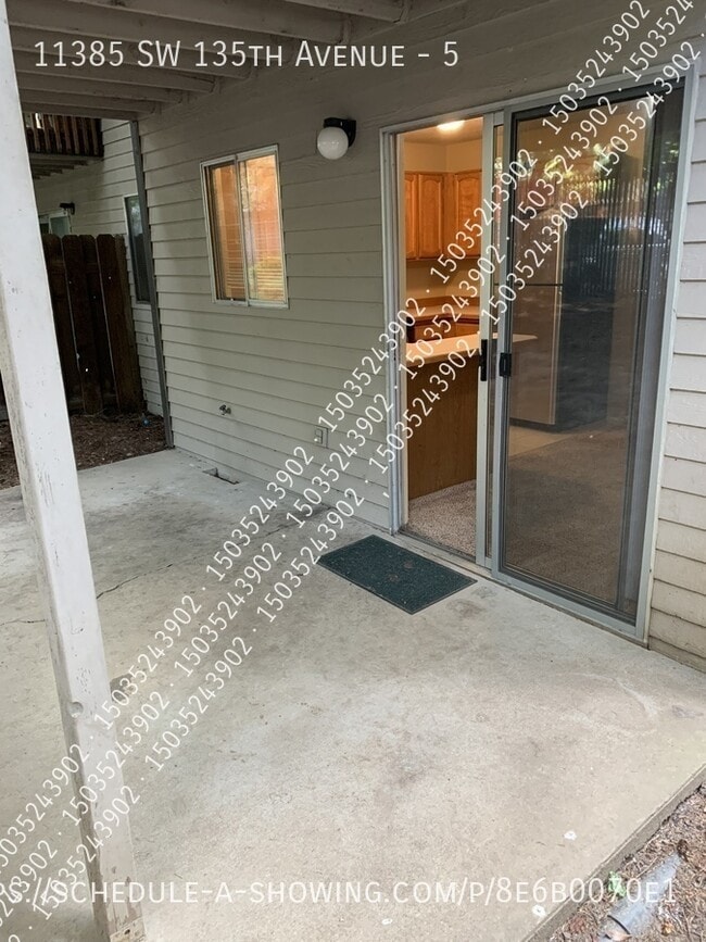 Building Photo - 11385 SW 135th Ave