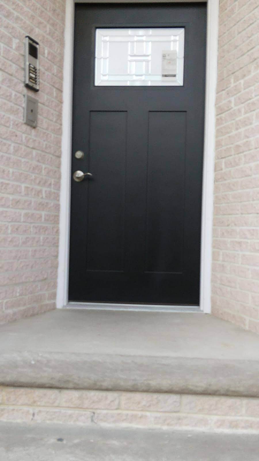 Building Photo - 162 Griffith St