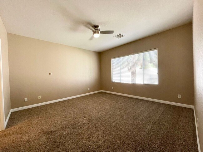 Building Photo - Dream Home in the Heart of Summerlin