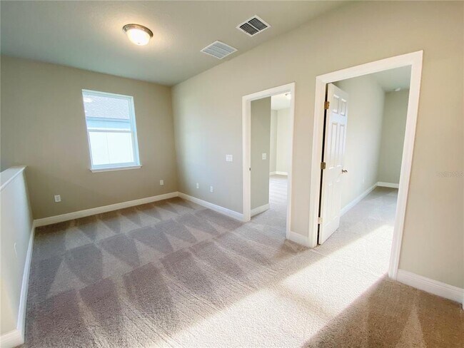 Building Photo - 1504 Broad Wing Ln