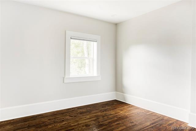 Building Photo - 3044 W 29th Ave