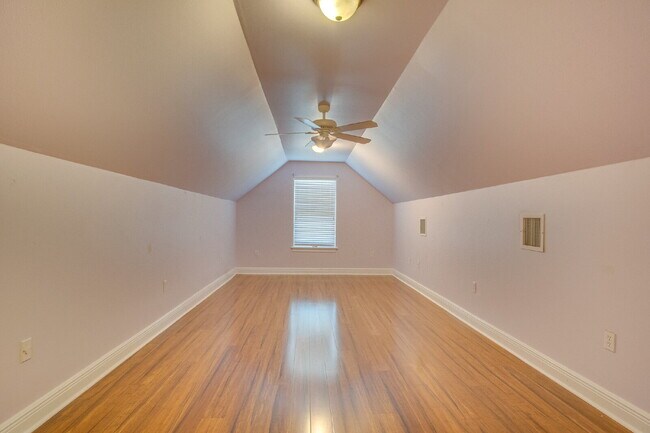 Building Photo - Hidden Creek Golf Course Home with Pool, Fenced Yard, and Bonus Room!