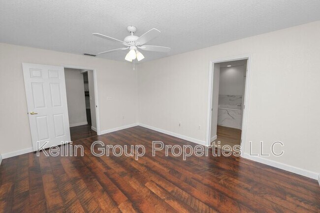 Building Photo - 3284 Sanoma Dr