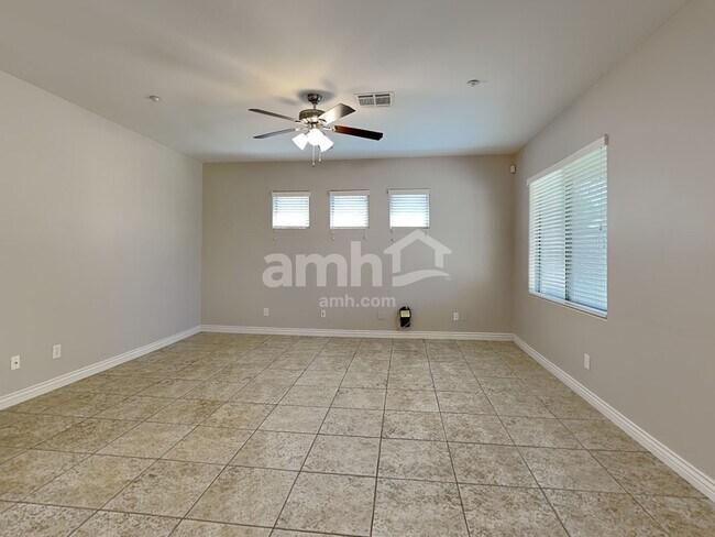 Building Photo - 4616 S Emery