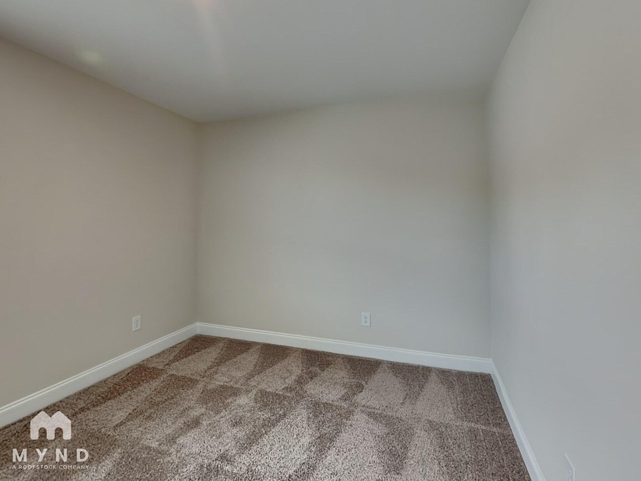 Building Photo - 460 Access Dr
