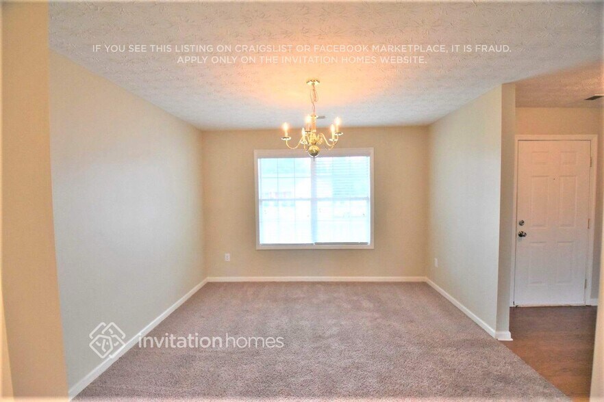 Building Photo - 850 Fawnfield Dr