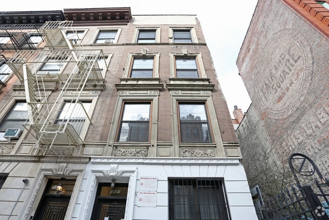 Building Photo - 501 W 150th St