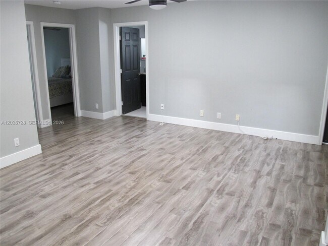 Building Photo - 5285 NW 112th Terrace