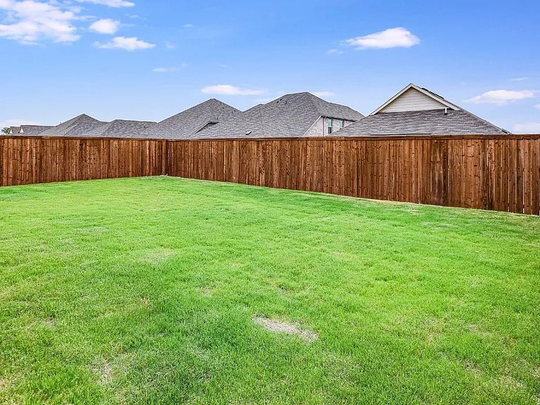 Building Photo - 3416 Kingsview Dr