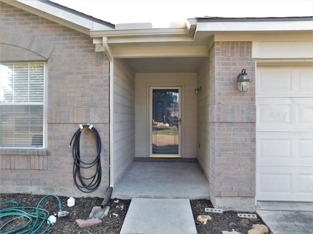 Building Photo - 1404 Wenatchee Dr