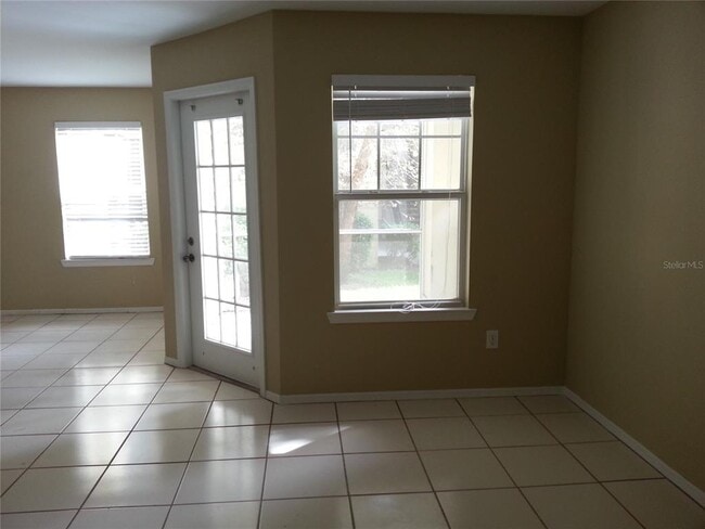 Building Photo - 416 Summit Ridge Pl