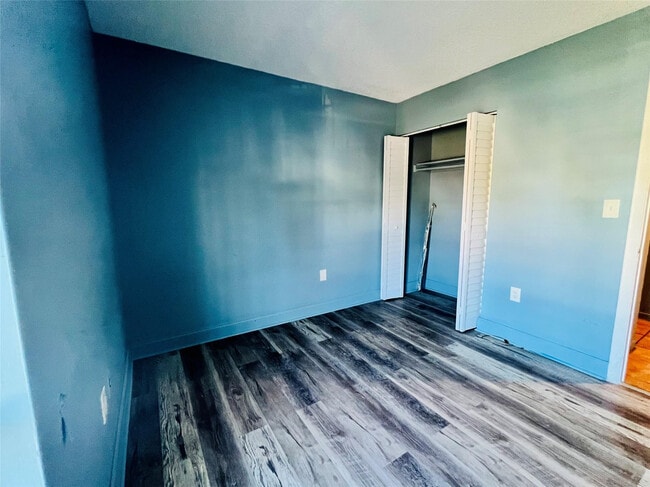 Building Photo - 21440 NW 40th Cir Ct