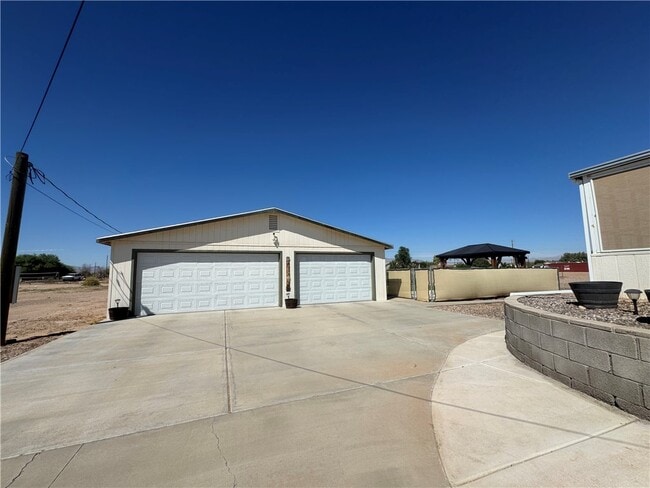 Building Photo - 7429 Martin Dr