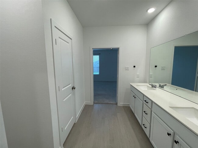 Building Photo - 16503 Texas Palmetto Wy
