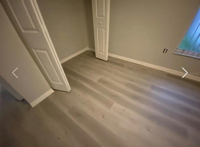 Building Photo - 301 Chiquita Ct