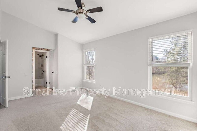 Building Photo - 4072 Peridot Dr