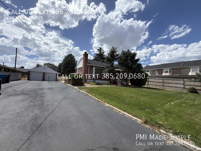 Building Photo - 1924 S Columbia Ln