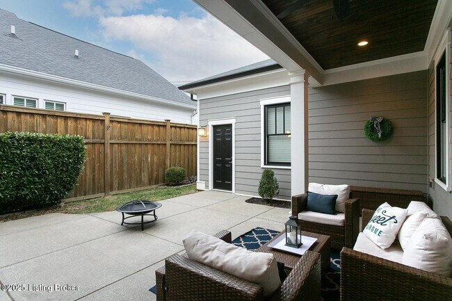 Building Photo - 10719 Jimson St